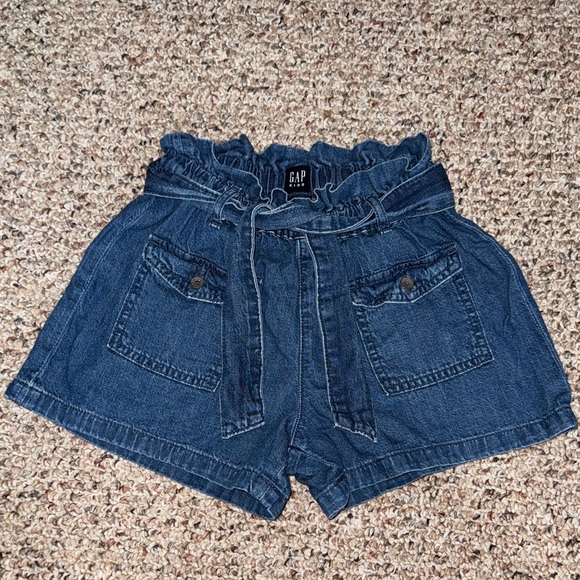 GAP Other - GAP Girl’s Dark Blue Jean Shorts with Belt- M